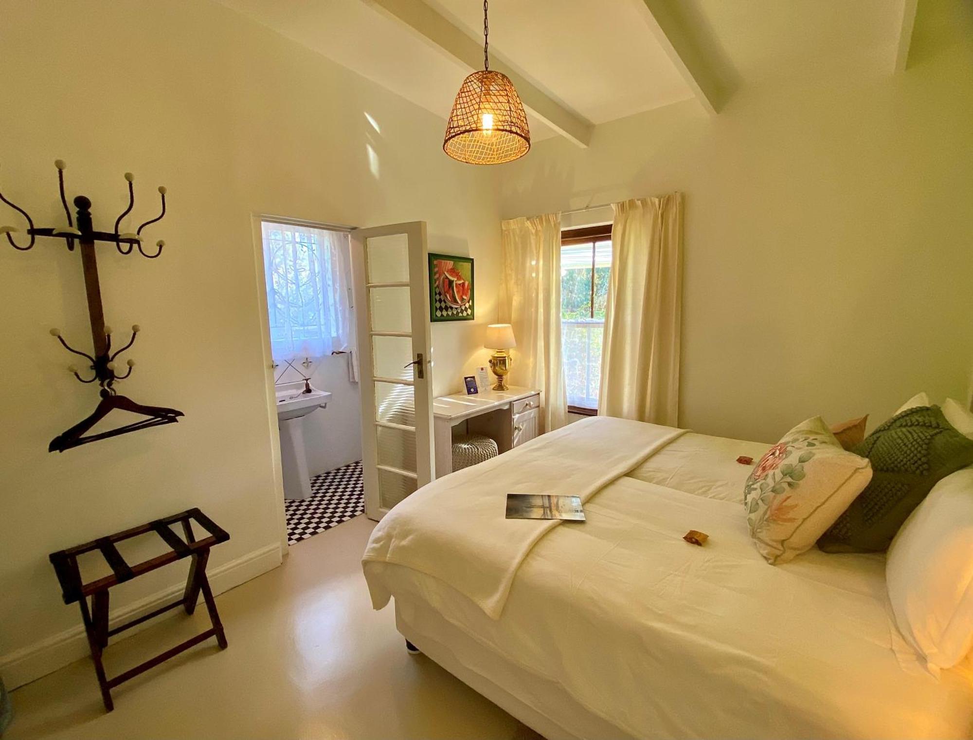 Darling Lodge Guest House Ngoại thất bức ảnh