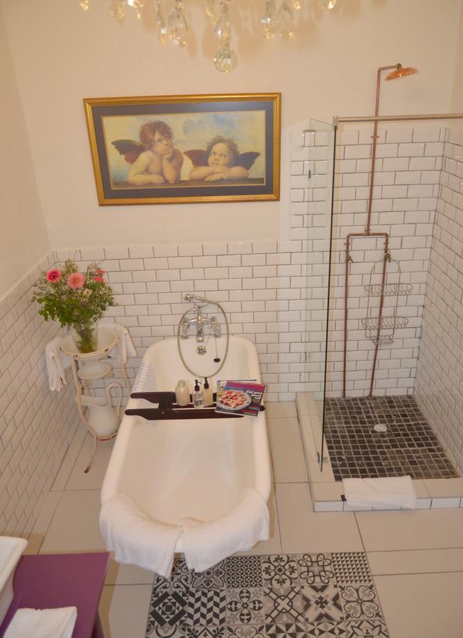 Darling Lodge Guest House Ngoại thất bức ảnh